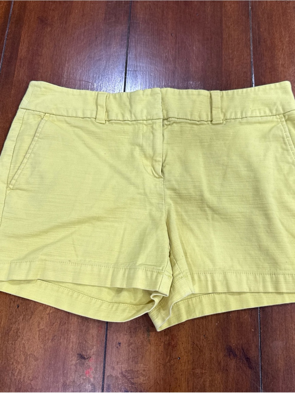 LOFT Outlet Women’s Yellow Cotton Blend Shorts Size 4 Chino Casual 4” Inseam